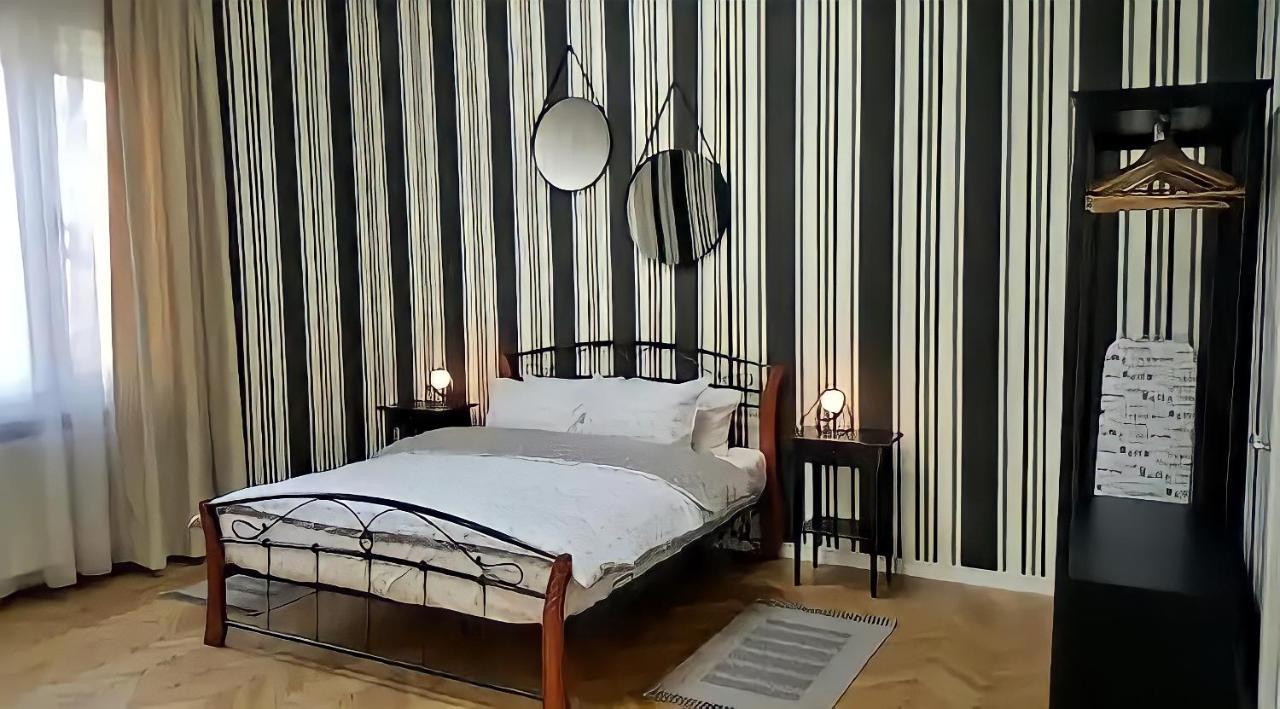 Belle Vue Ultracentral Apartments Тимишоара Екстериор снимка